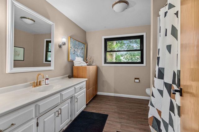 3616 E LEXINGTON DRIVE, Appleton, WI 54915