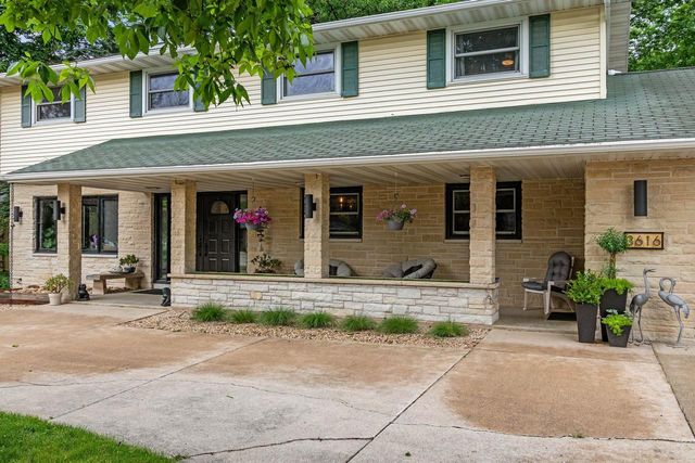 3616 E LEXINGTON DRIVE, Appleton, WI 54915