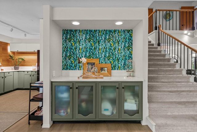 3616 E LEXINGTON DRIVE, Appleton, WI 54915
