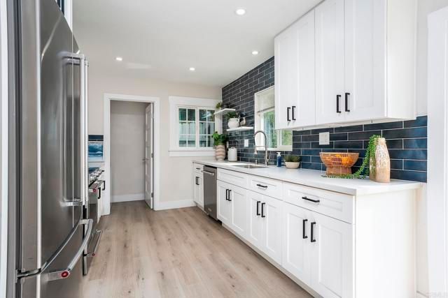 4776 Del Monte Avenue, San Diego, CA 92107