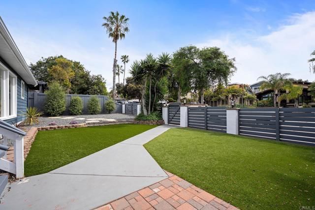 4776 Del Monte Avenue, San Diego, CA 92107