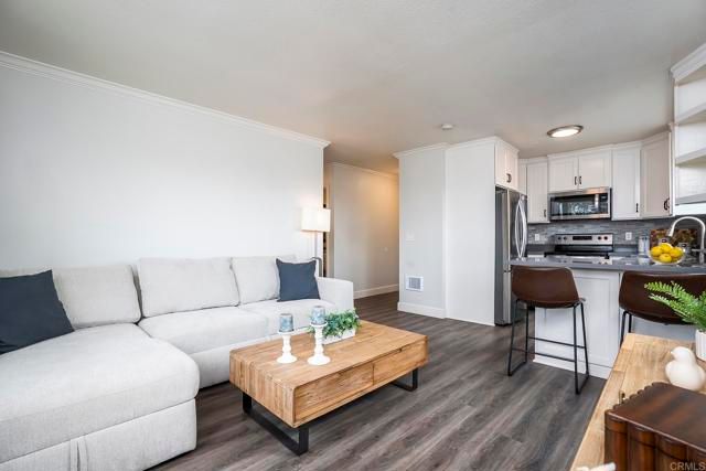 4776 Del Monte Avenue, San Diego, CA 92107