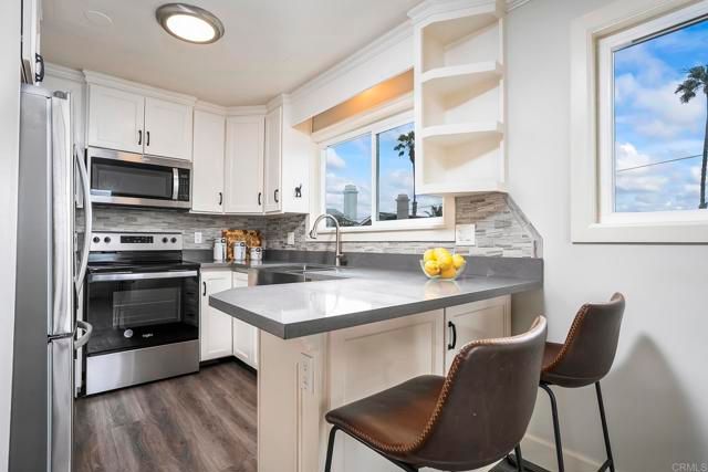 4776 Del Monte Avenue, San Diego, CA 92107