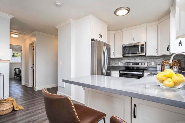 4776 Del Monte Avenue, San Diego, CA 92107