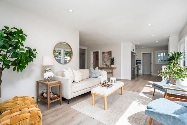 4776 Del Monte Avenue, San Diego, CA 92107