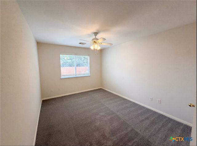1400 Hunter Ace Way, Cedar Park, TX 78613