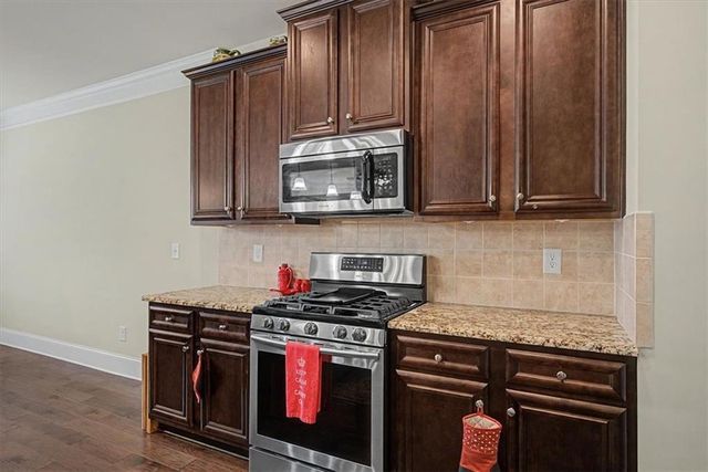 32 High Trail Pass, Dallas, GA 30132