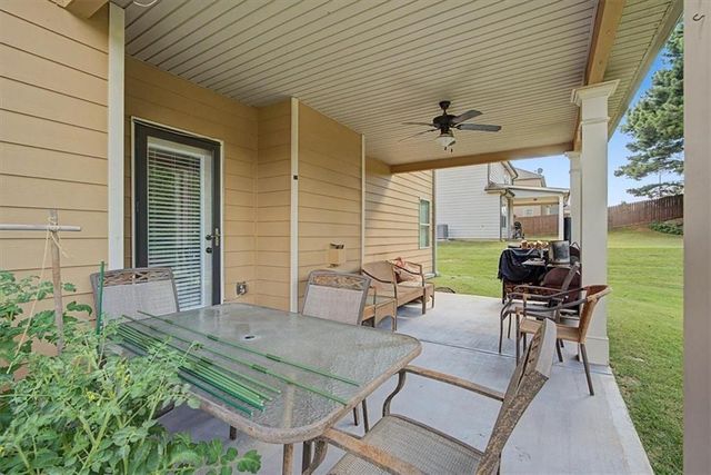 32 High Trail Pass, Dallas, GA 30132