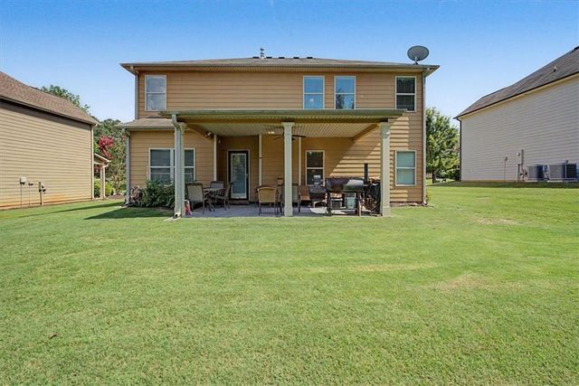 32 High Trail Pass, Dallas, GA 30132