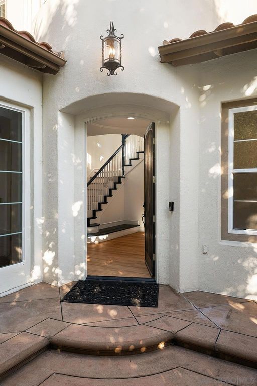 31 Montclair, Irvine, CA 92602 — photo 4