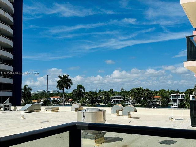 5225 Collins Ave 515, Miami Beach, FL 33140