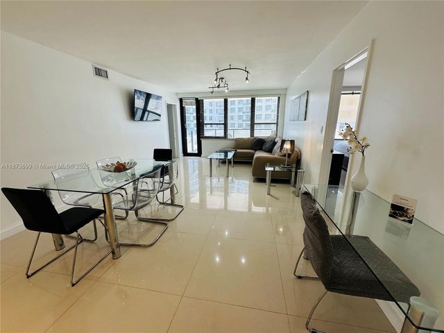 5225 Collins Ave 515, Miami Beach, FL 33140