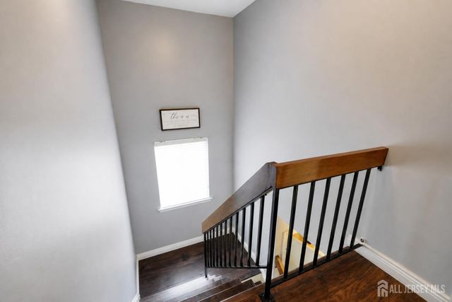 33 Shelly Road, Old Bridge, NJ 08857