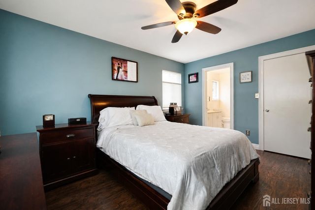 33 Shelly Road, Old Bridge, NJ 08857