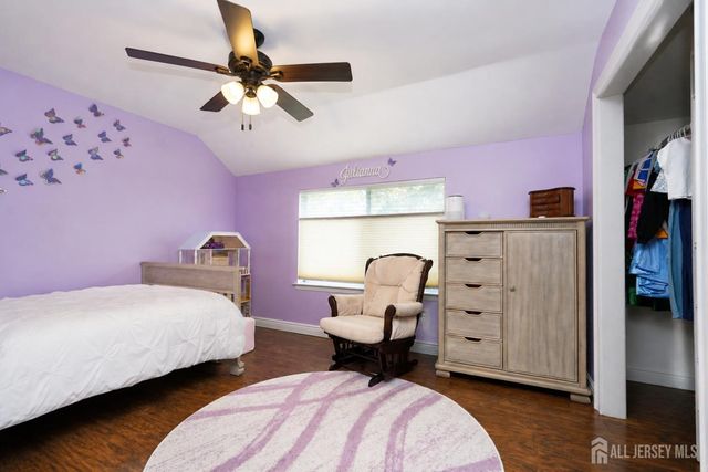 33 Shelly Road, Old Bridge, NJ 08857
