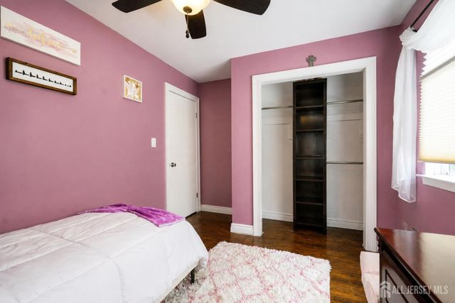 33 Shelly Road, Old Bridge, NJ 08857