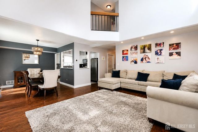33 Shelly Road, Old Bridge, NJ 08857