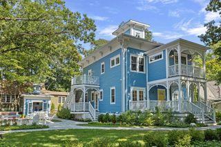 9663 Berrien Street, Union Pier, MI 49129