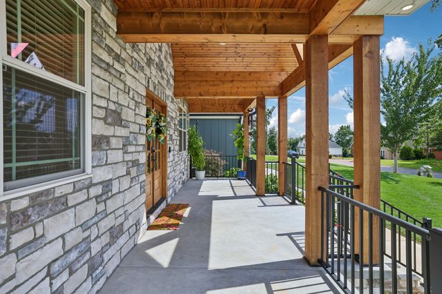 153 Cascade Dr, Winchester, TN 37398