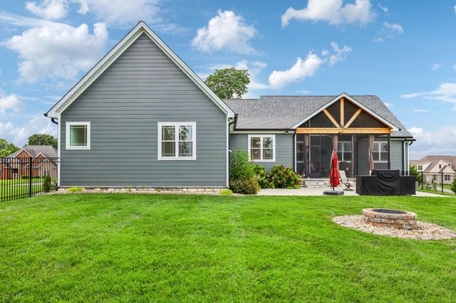 153 Cascade Dr, Winchester, TN 37398
