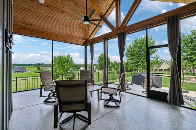153 Cascade Dr, Winchester, TN 37398