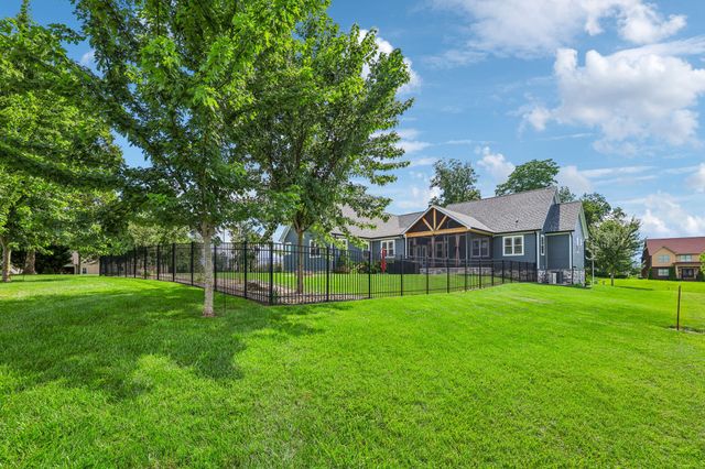 153 Cascade Dr, Winchester, TN 37398
