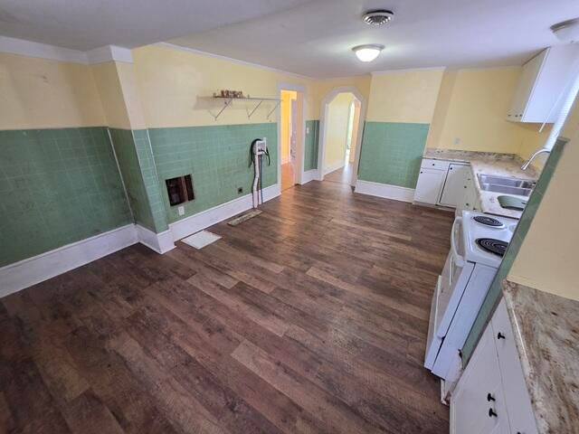 170 10th ST, Fieldale, VA 24089