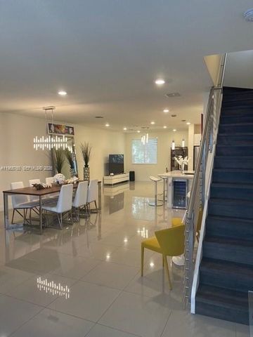 6484 NW 103RD PLACE 6484, Doral, FL 33178