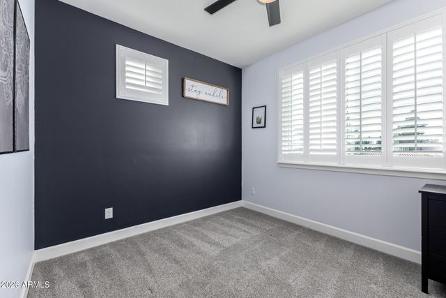 7045 W CARTER Drive, Chandler, AZ 85226