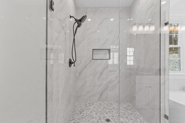 171 Upper Gore Road, Webster, MA 01570