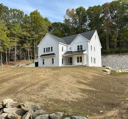 171 Upper Gore Road, Webster, MA 01570