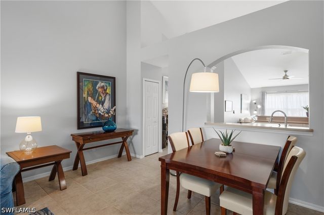 5941 Sand Wedge LN 1206, Naples, FL 34110