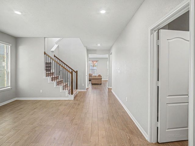 7202 Bakersfield Court, Rosharon, TX 77583