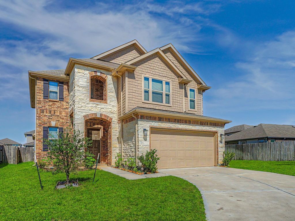 7202 Bakersfield Court, Rosharon, TX 77583