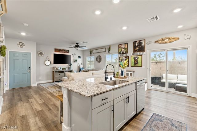 7562 Brody Meadows Street, North Las Vegas, NV 89084