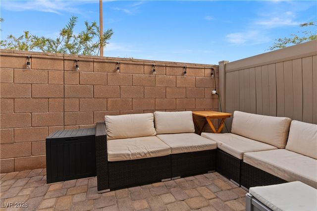 7562 Brody Meadows Street, North Las Vegas, NV 89084