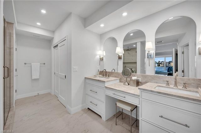 4000 Gulf Shore BLVD N 1400, Naples, FL 34103