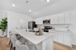 20363 W 195th Street, Spring Hill, KS 66083