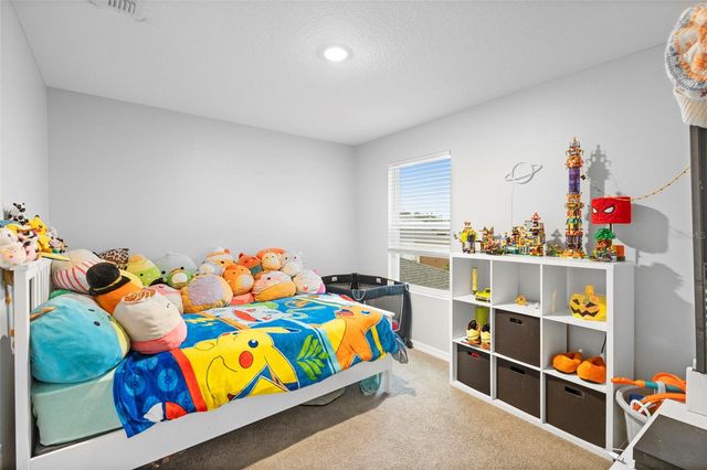 635 BELGROVE STREET, Debary, FL 32713