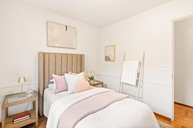 2247 Menalto Avenue, East Palo Alto, CA 94303