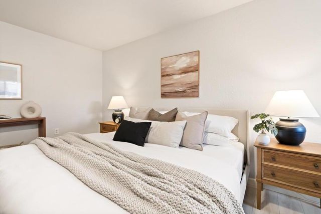 2247 Menalto Avenue, East Palo Alto, CA 94303