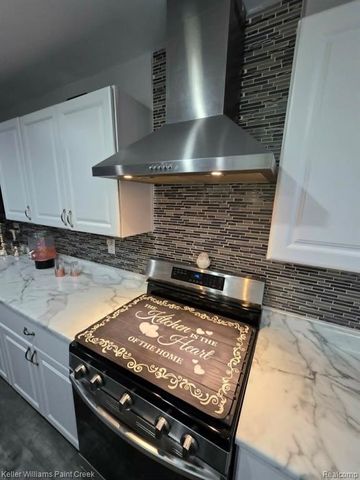 220 Boyken, Rochester Hills, MI 48307