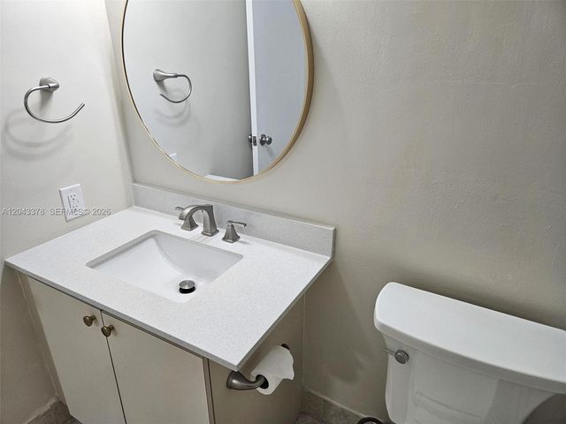 11223 SW 88th Street 216C, Miami, FL 33176