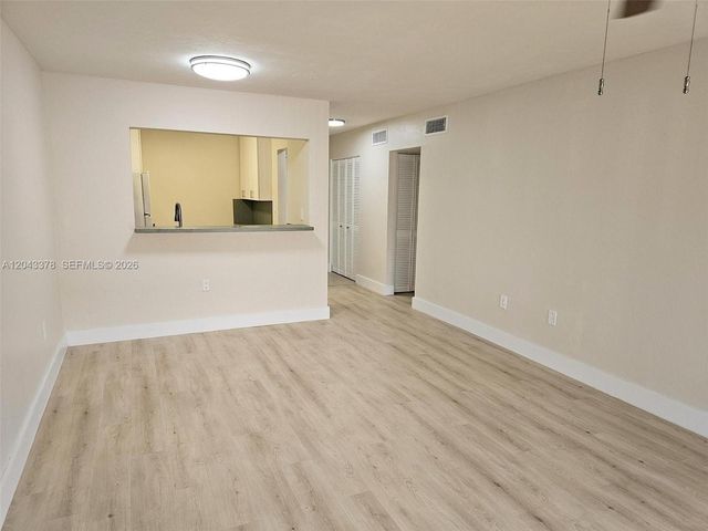 11223 SW 88th Street 216C, Miami, FL 33176