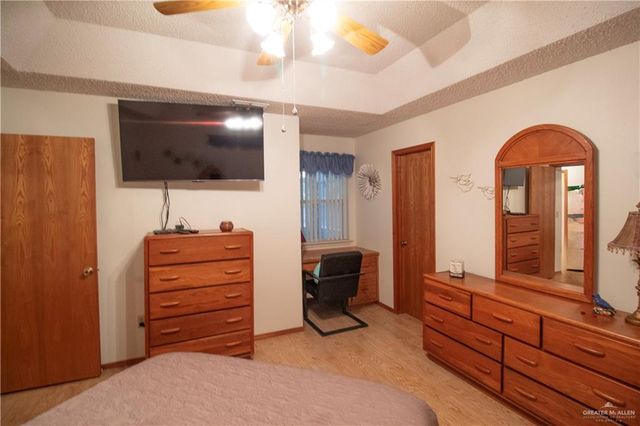 411 Scorpio Street, Mission, TX 78572