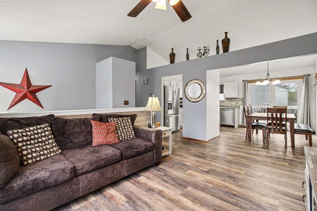 5588 Strike The Gold Drive, Burlington, KY 41005