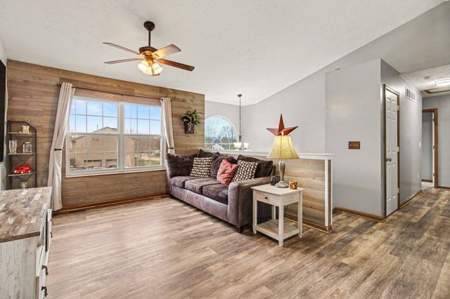 5588 Strike The Gold Drive, Burlington, KY 41005