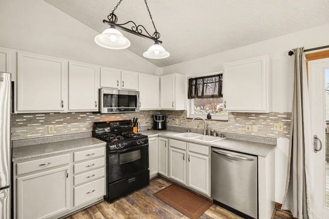 5588 Strike The Gold Drive, Burlington, KY 41005