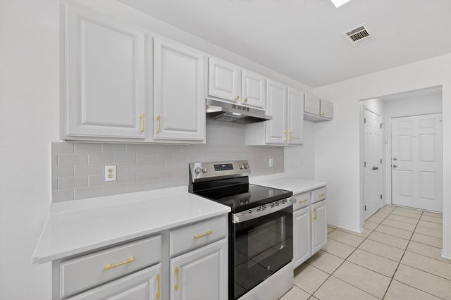 4502 Alamosa Street, Fort Worth, TX 76119