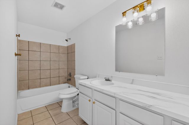 4502 Alamosa Street, Fort Worth, TX 76119